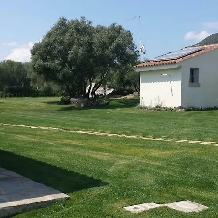 Majore Alojamento de Acomodação e Pequeno-almoço Olbia